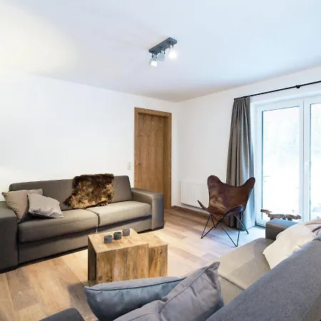Chalet Comfortable Chalet In Hinterglemm With Sauna *